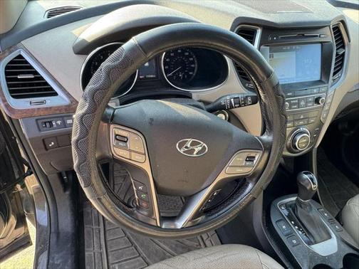 2017 Hyundai SANTA FE Limited Ultimate