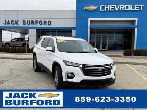 2022 Chevrolet Traverse LT Cloth