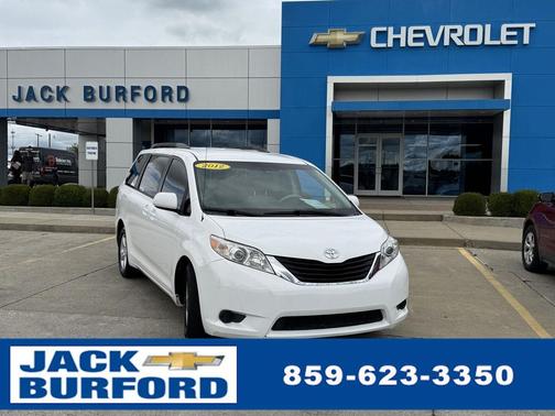 2012 Toyota Sienna LE