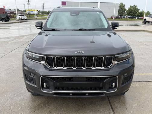 Baltic Gray Metallic Clearcoat 2021 Jeep Grand Cherokee L Overland