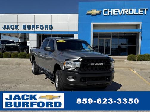2020 RAM 2500 Tradesman Crew Cab 4X4 6'4' Box