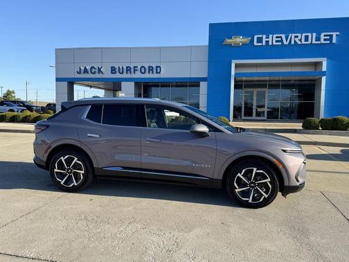 2025 Chevrolet Equinox EV LT