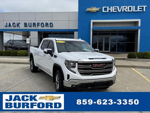 2023 GMC Sierra 1500 SLT