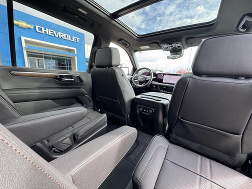 2026 Chevrolet Suburban High Country, 4WD