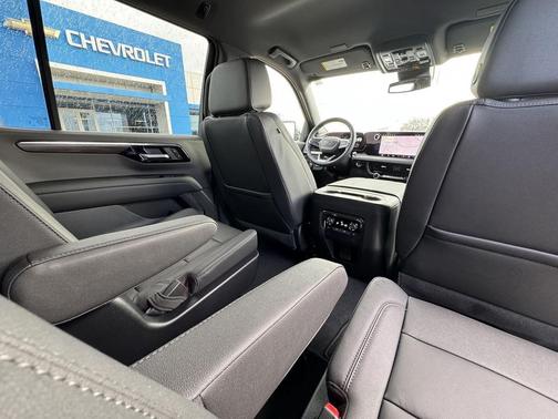 2026 Chevrolet Tahoe 4WD Z71