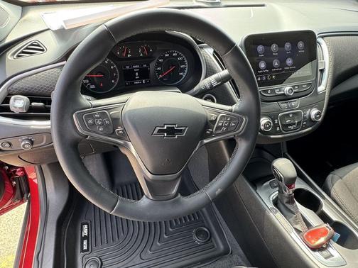 2024 Chevrolet Malibu FWD RS