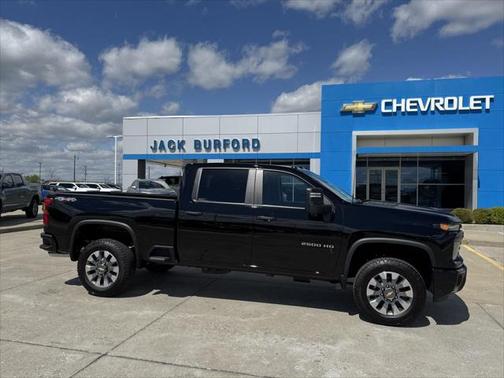2025 Chevrolet Silverado 2500 Custom