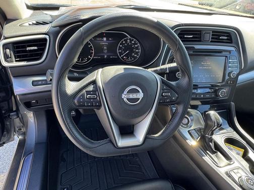 2023 Nissan Maxima SV Xtronic CVT
