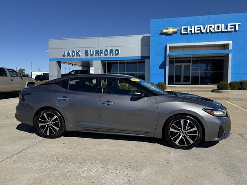 2023 Nissan Maxima SV Xtronic CVT