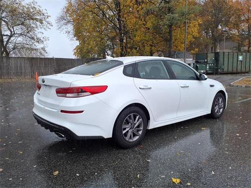 2020 Kia Optima LX