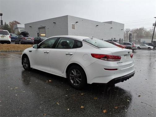 2020 Kia Optima LX