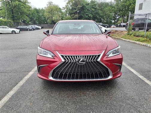 2022 Lexus ES 350 Base