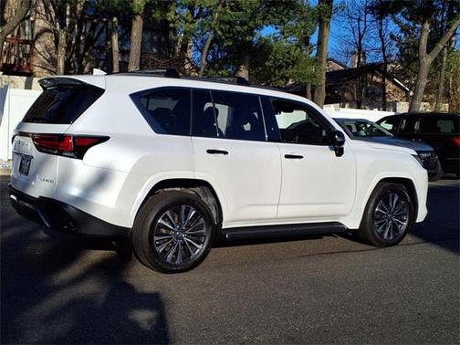 2023 Lexus LX 600 Premium