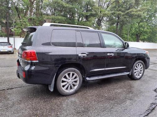 2011 Lexus LX 570 Base