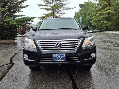 2011 Lexus LX 570 Base