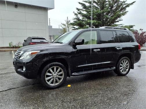 2011 Lexus LX 570 Base