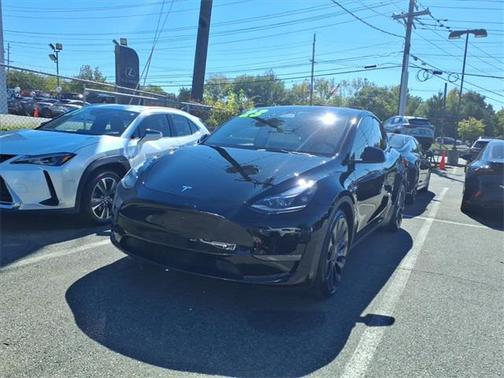 2023 Tesla Model Y Performance
