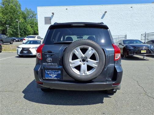 2007 Toyota RAV4 Sport