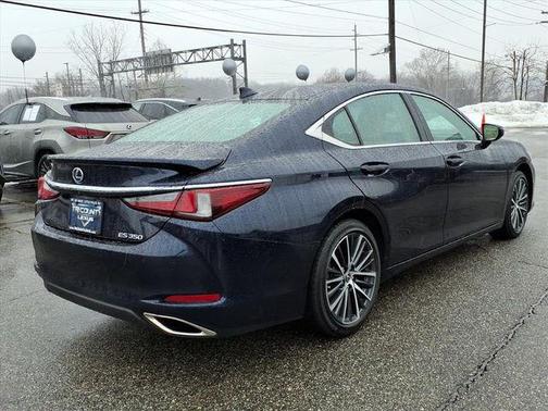 2023 Lexus ES 350 Base