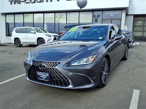 2023 Lexus ES 350 Base