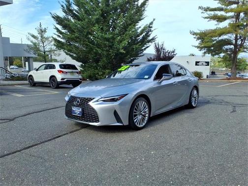 2022 Lexus IS 300 Base