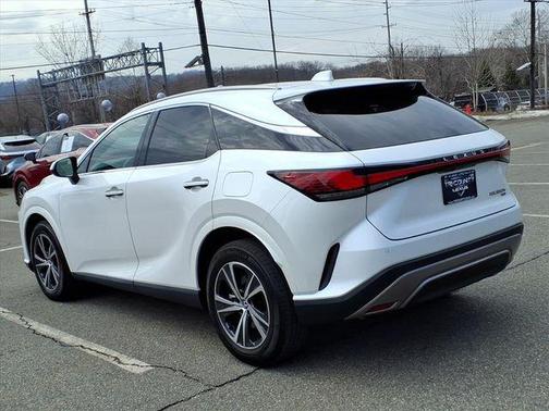 2023 Lexus RX 350h Base