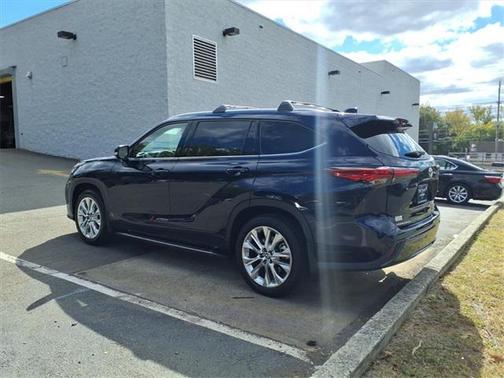 2022 Toyota Highlander Limited