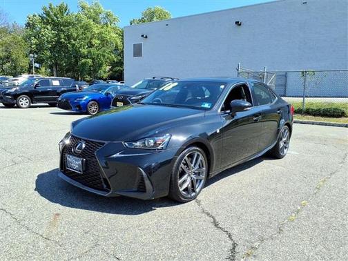 2018 Lexus IS 300 Base