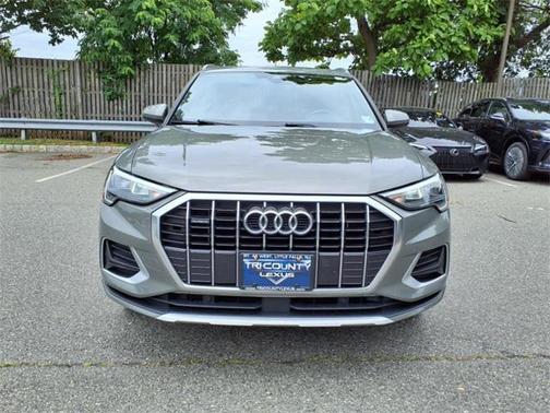 2022 Audi Q3 Premium