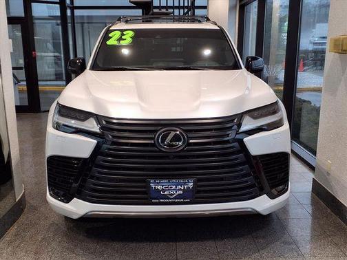 2023 Lexus LX 600 Premium