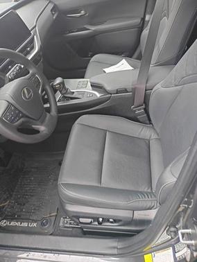 2024 Lexus UX 250h Base