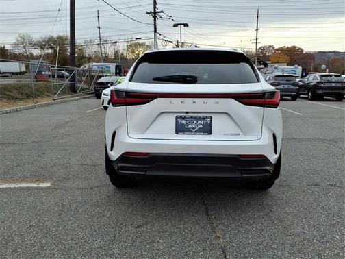 2024 Lexus NX 250 Base