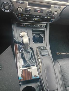 2018 Lexus ES 350 Base