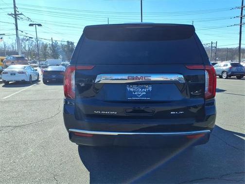 2024 GMC Yukon SLT