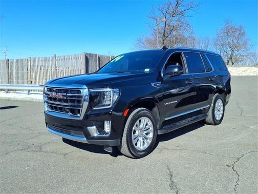 2024 GMC Yukon SLT