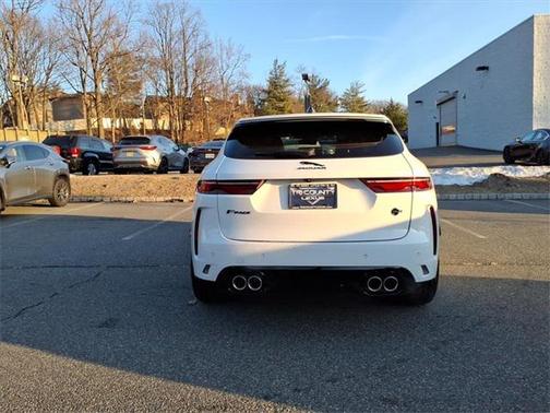 2022 Jaguar F-PACE SVR