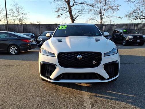 2022 Jaguar F-PACE SVR