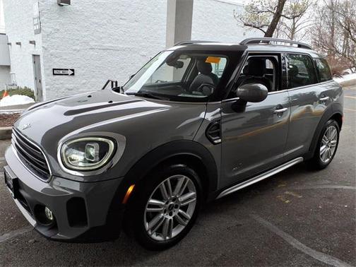 2022 MINI Countryman Oxford Edition