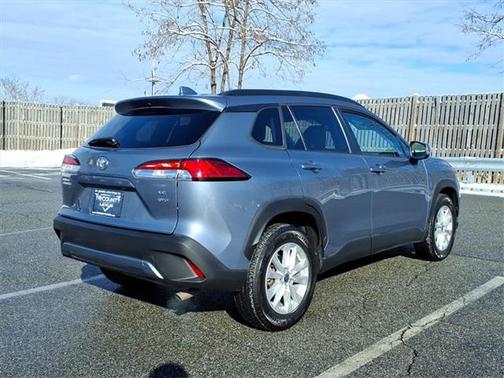 2023 Toyota Corolla Cross LE