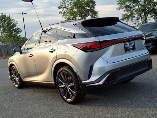 Iridium 2023 Lexus RX 350 F SPORT Handling