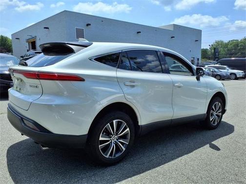 2022 Toyota Venza LE