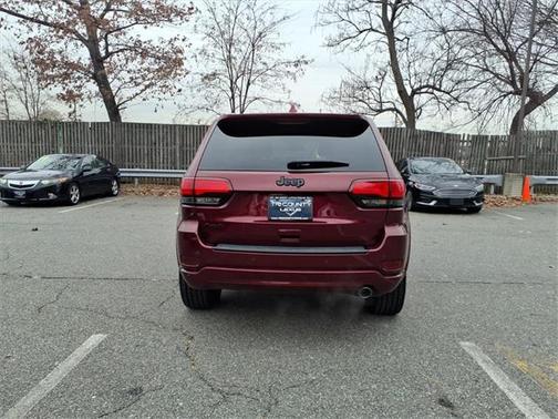 2017 Jeep Grand Cherokee Altitude