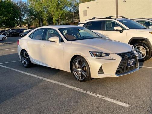 2018 Lexus IS 300 Base