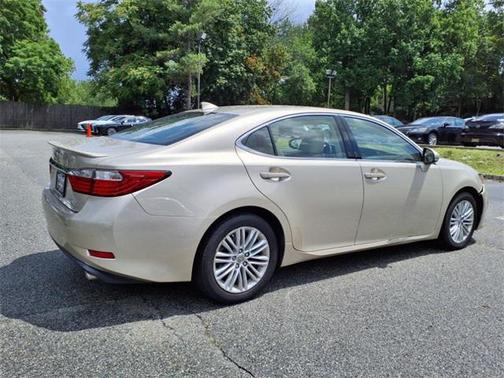 2015 Lexus ES 350 Crafted Line