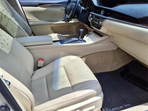 2015 Lexus ES 350 Crafted Line
