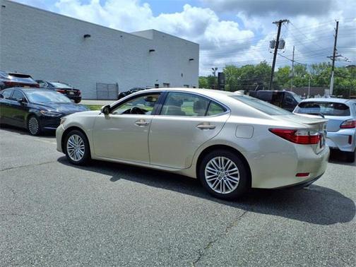 2015 Lexus ES 350 Crafted Line