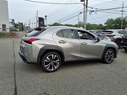 2022 Lexus UX 250h F Sport