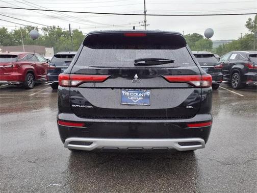 2022 Mitsubishi Outlander SEL