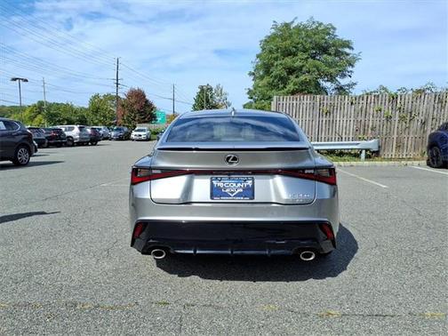 2022 Lexus IS 350 Base