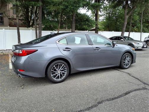 2018 Lexus ES 350 Base